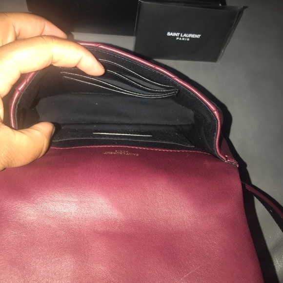 YSL belt bag color is wine - Picture 4 of 8